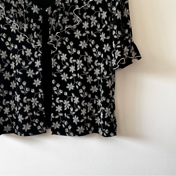 VINTAGE | Floral Cardigan By Avtex Collection - Picture 3 of 3